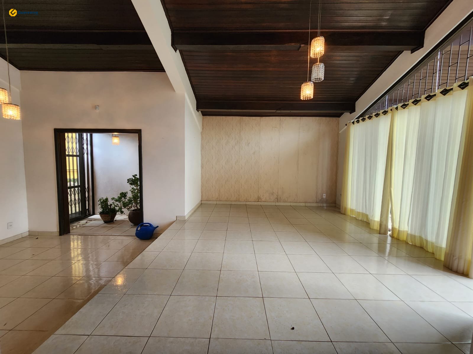 Imagem Casa com 3 Quartos à Venda, 190 m² em Trindade - Florianópolis Imagem Casa com 3 Quartos à Venda, 190 m² em Trindade - Florianópolis