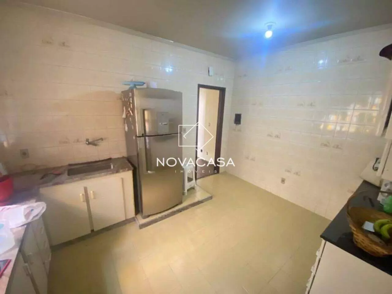 Imagem Casa com 4 Quartos à Venda, 222 m² em Planalto - Belo Horizonte
