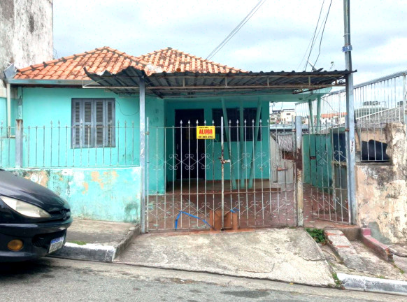 Casa com 3 Quartos à Venda ou Locação, 250 m²em Vila Serralheiro - São Paulo