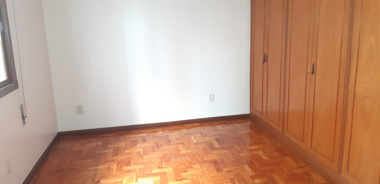 Imagem Apartamento com 2 Quartos à Venda, 58 m² em Menino Deus - Porto Alegre