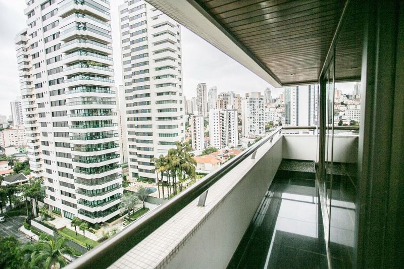 Apartamento com 3 Quartos à Venda, 290 m²em Aclimação - São Paulo