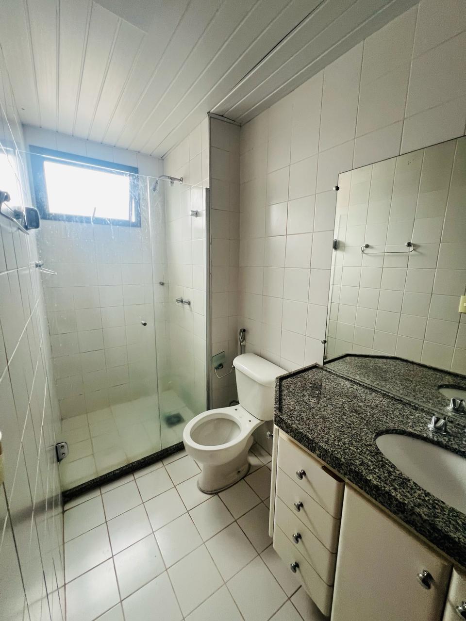 Imagem Apartamento com 2 Quartos à Venda ou Locação, 80 m²em Cambuí - Campinas