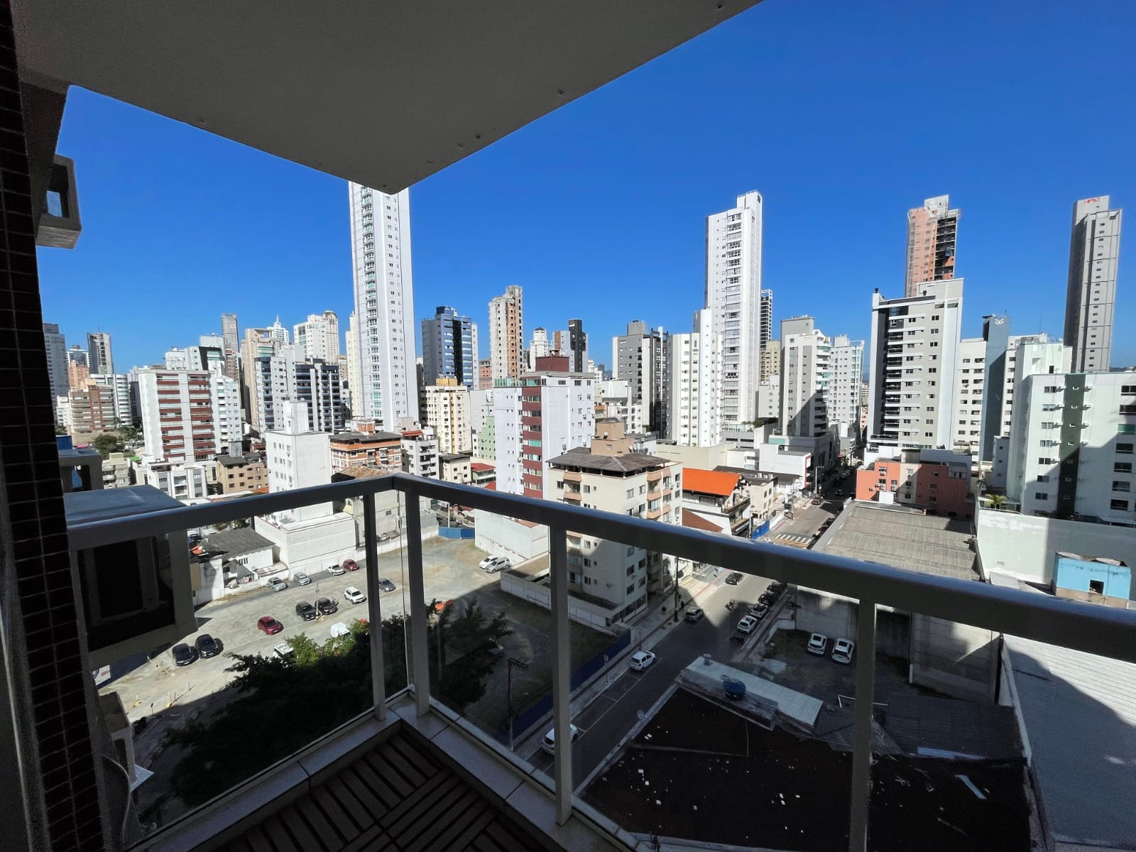 Imagem Apartamento com 2 Quartos à Venda, 99 m²em Centro - Balneário Camboriú