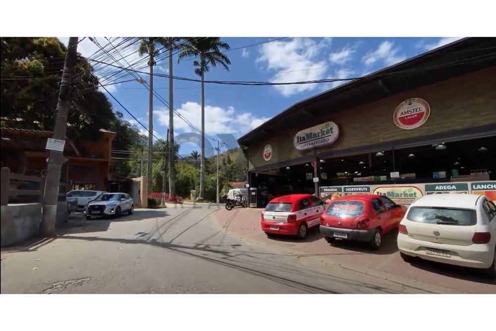 Imagem Casa de Condomínio com 5 Quartos à Venda, 317 m² em Itaipava - Petrópolis