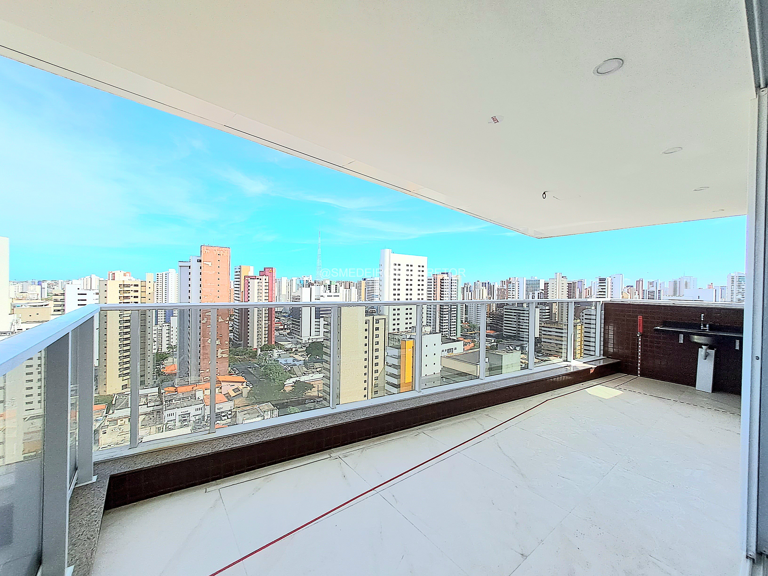 Imagem Apartamento com 4 Quartos à Venda, 209 m²em Meireles - Fortaleza Imagem Apartamento com 4 Quartos à Venda, 209 m²em Meireles - Fortaleza