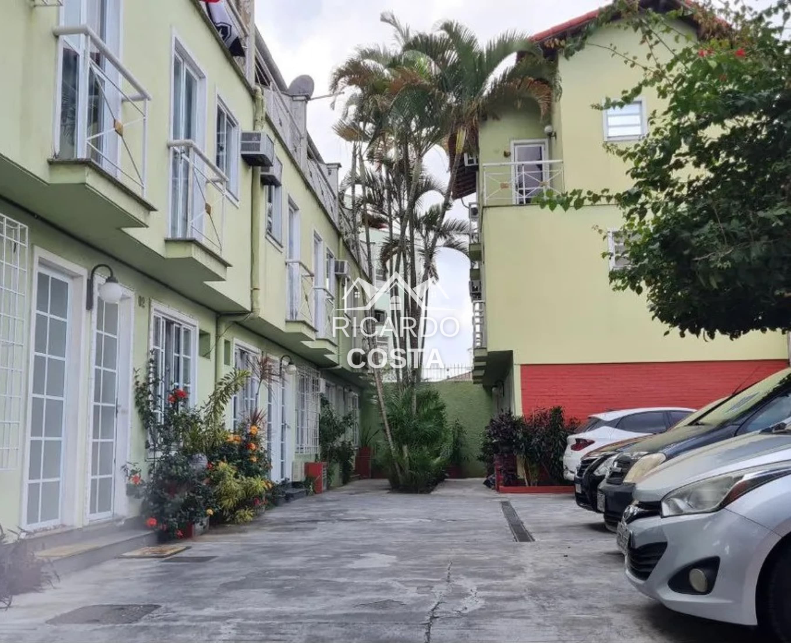 Imagem Casa de Condomínio com 3 Quartos à Venda ou Locação, 75 m² em Taquara - Rio de Janeiro Imagem Casa de Condomínio com 3 Quartos à Venda ou Locação, 75 m² em Taquara - Rio de Janeiro