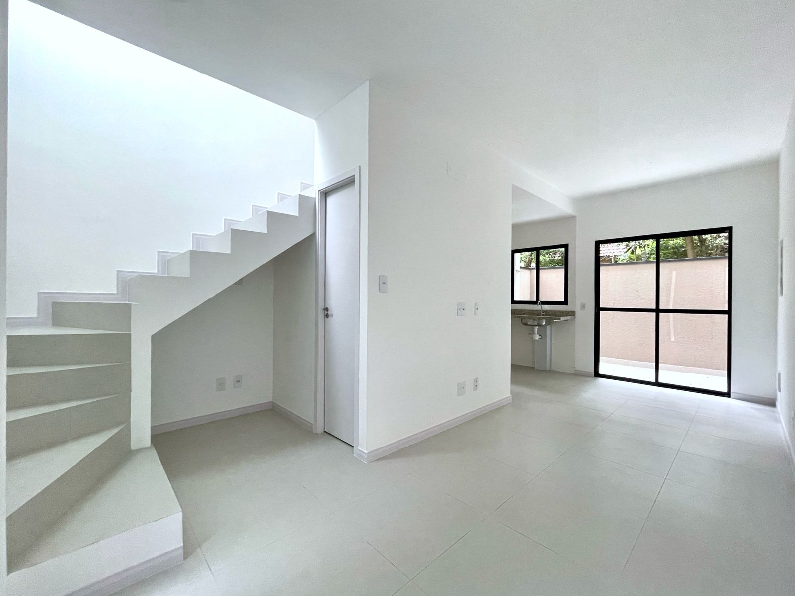 Imagem Casa de Condomínio com 2 Quartos à Venda, 60 m² em Ayrosa - Osasco