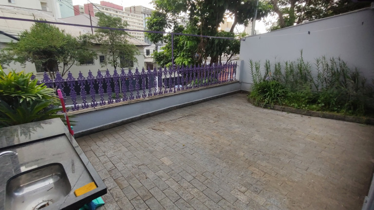 Imagem Sobrado com 9 Quartos à Venda, 165 m²em Vila Mariana - São Paulo