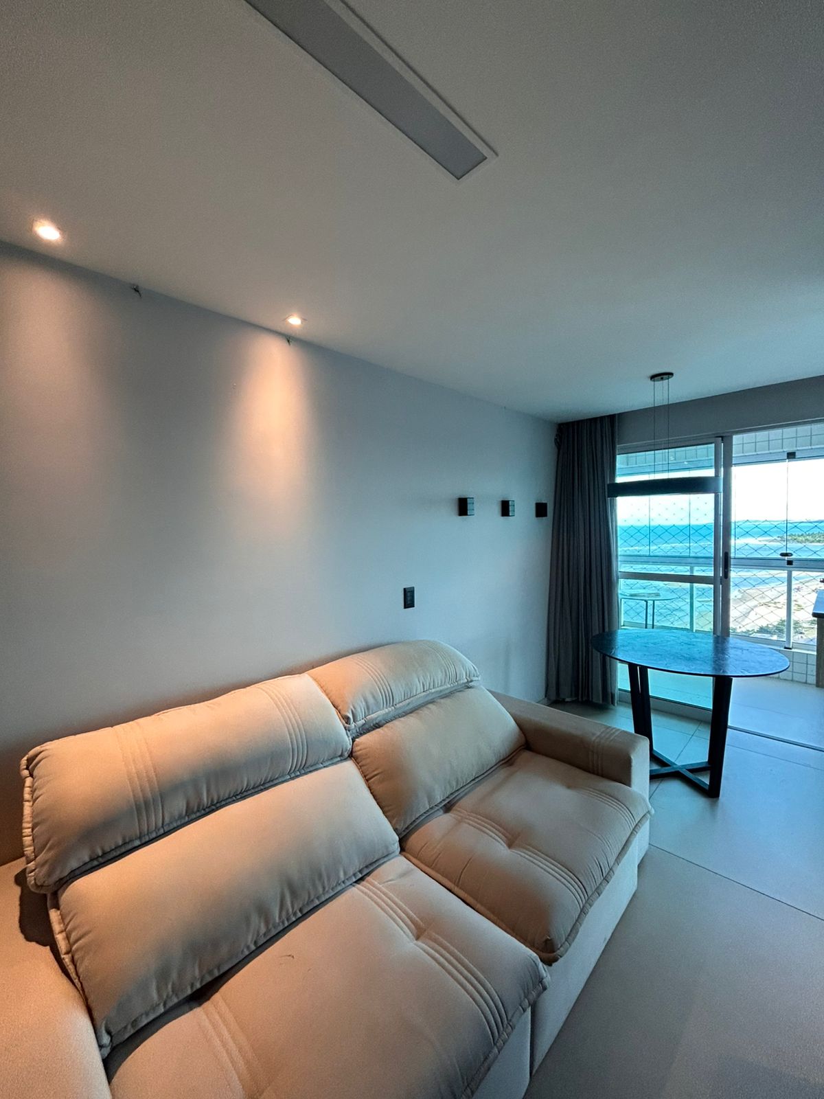 Imagem Apartamento com 3 Quartos à Venda ou Locação, 64 m² em Candeias - Jaboatão dos Guararapes Imagem Apartamento com 3 Quartos à Venda ou Locação, 64 m² em Candeias - Jaboatão dos Guararapes