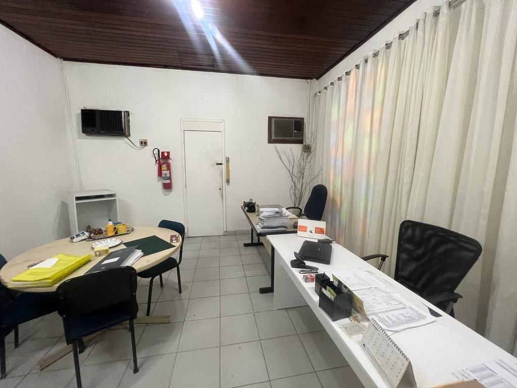 Imagem Casa com 4 Quartos à Venda ou Locação, 243 m²em Batista Campos - Belém Imagem Casa com 4 Quartos à Venda ou Locação, 243 m²em Batista Campos - Belém