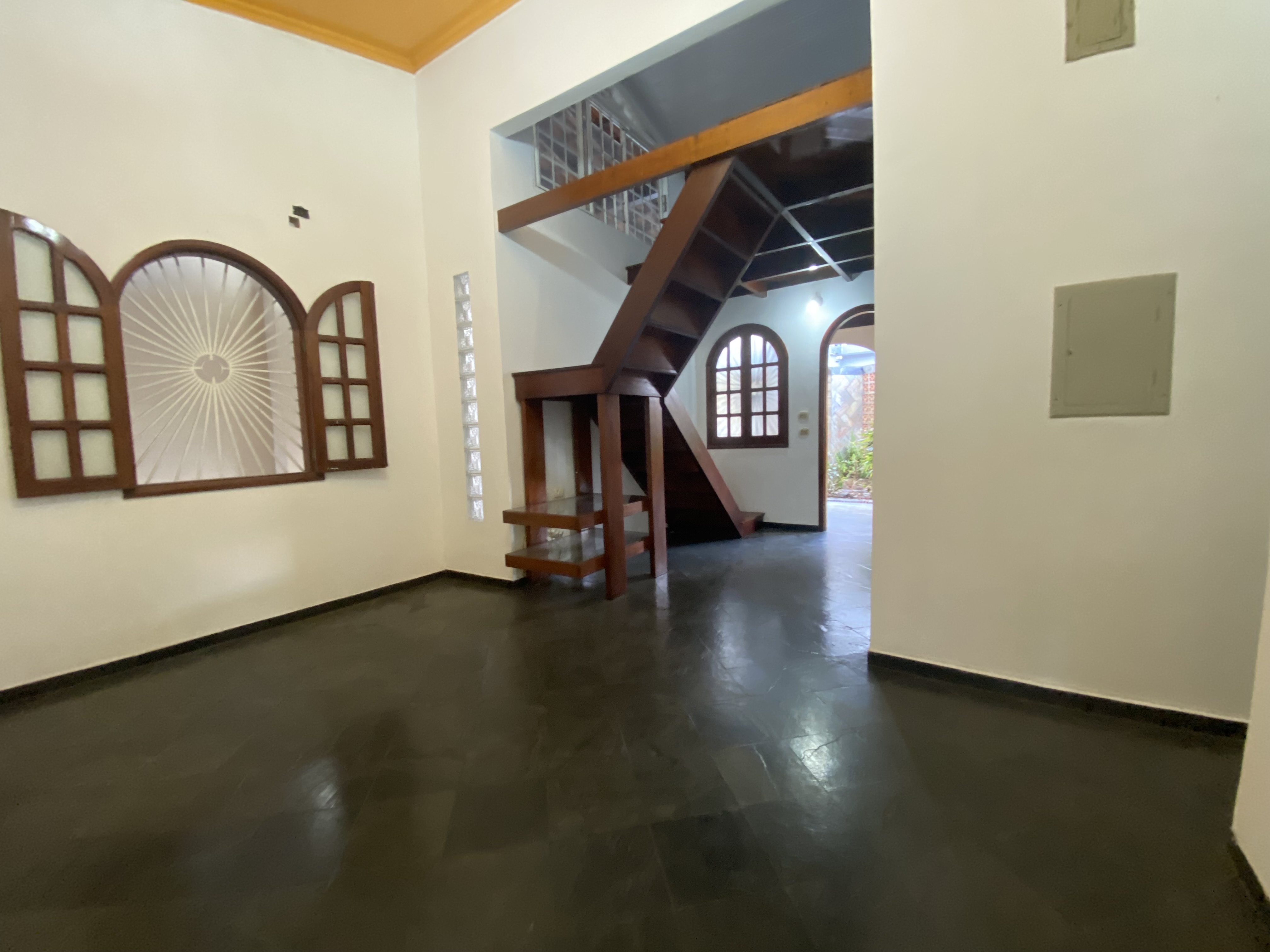 Imagem Casa com 3 Quartos à Venda, 186 m² em Parque 10 de Novembro - Manaus Imagem Casa com 3 Quartos à Venda, 186 m² em Parque 10 de Novembro - Manaus