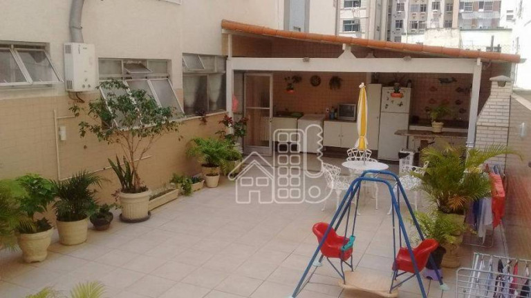 Imagem Apartamento com 3 Quartos à Venda, 286 m²em Icaraí - Niterói