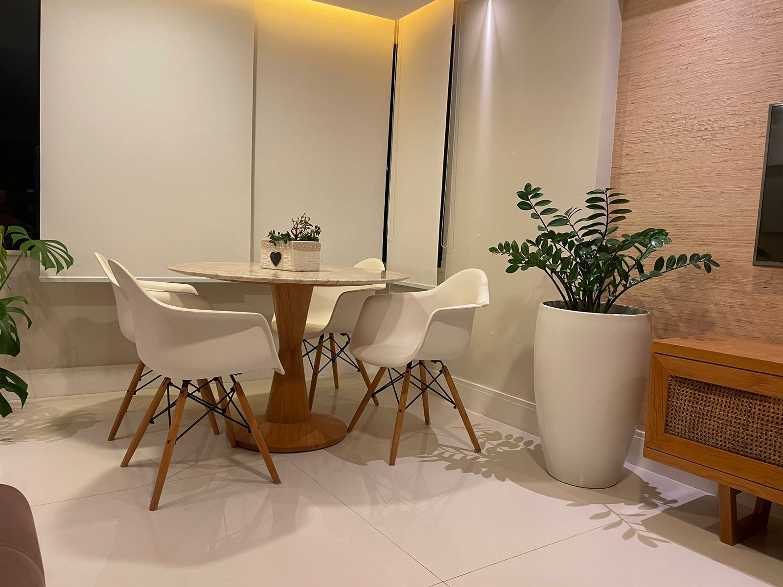 Imagem Apartamento com 3 Quartos à Venda, 85 m²em Pituba - Salvador