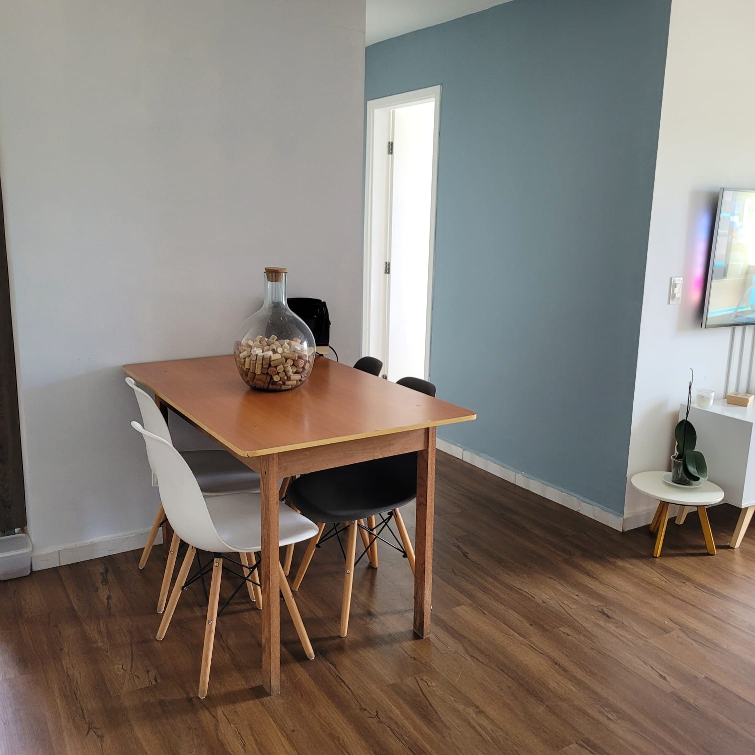 Apartamento com 2 Quartos à Venda, 55 m²em Espinheiros - Itajaí