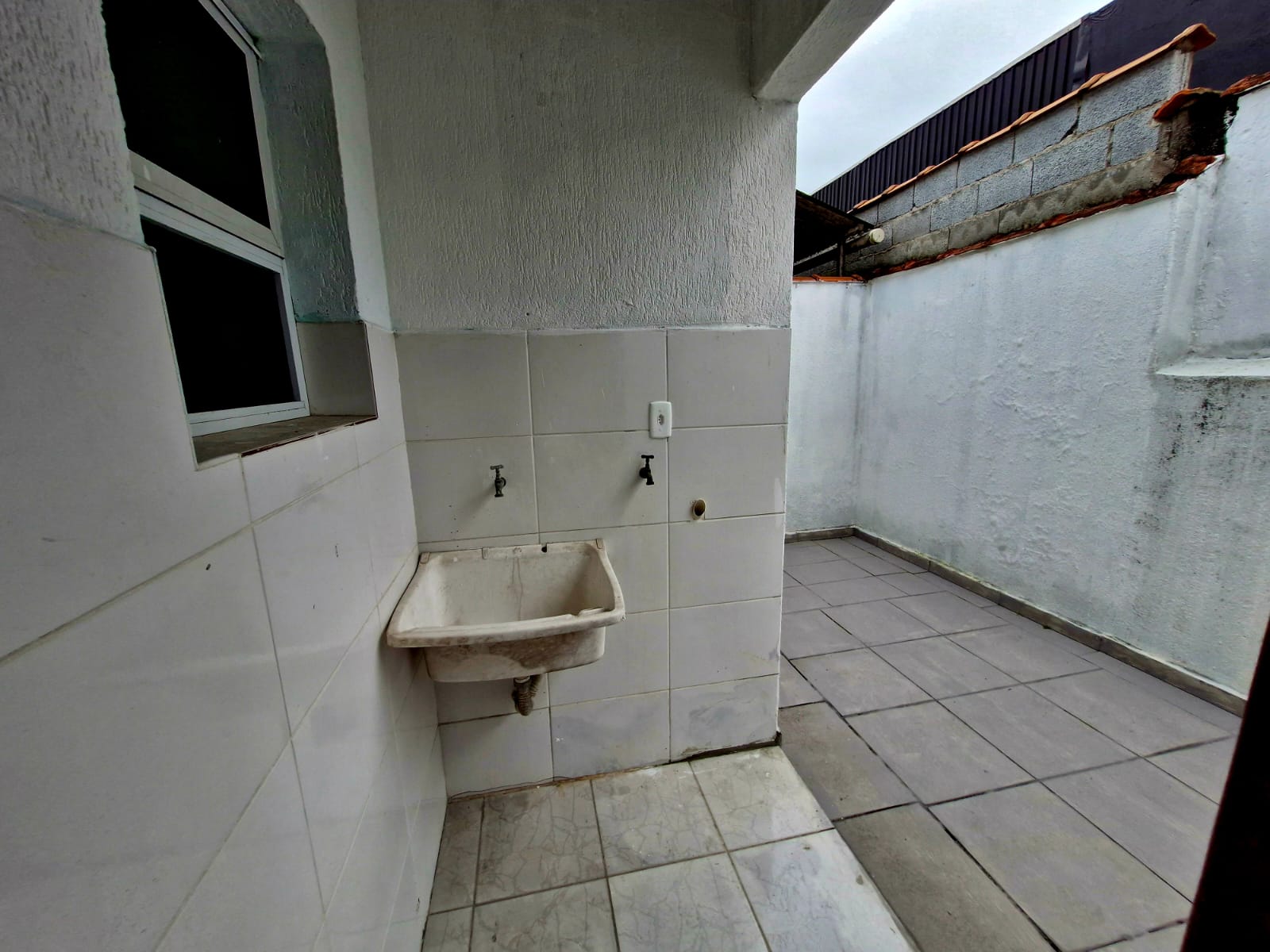 Imagem Casa com 2 Quartos à Venda, 55 m² em Vila Sônia - Praia Grande