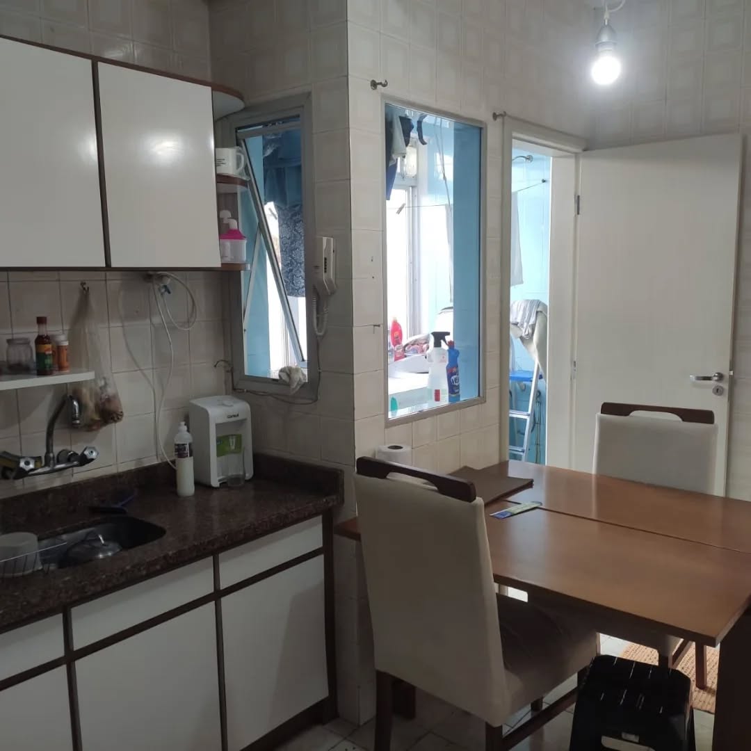 Imagem Apartamento com 3 Quartos à Venda, 94 m² em Agronômica - Florianópolis Imagem Apartamento com 3 Quartos à Venda, 94 m² em Agronômica - Florianópolis