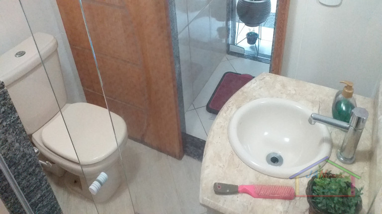 Imagem Casa com 2 Quartos à Venda, 170 m² em Bangu - Rio de Janeiro
