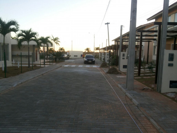Imagem Casa de Condomínio com 2 Quartos à Venda, 62 m² em Planalto - Natal
