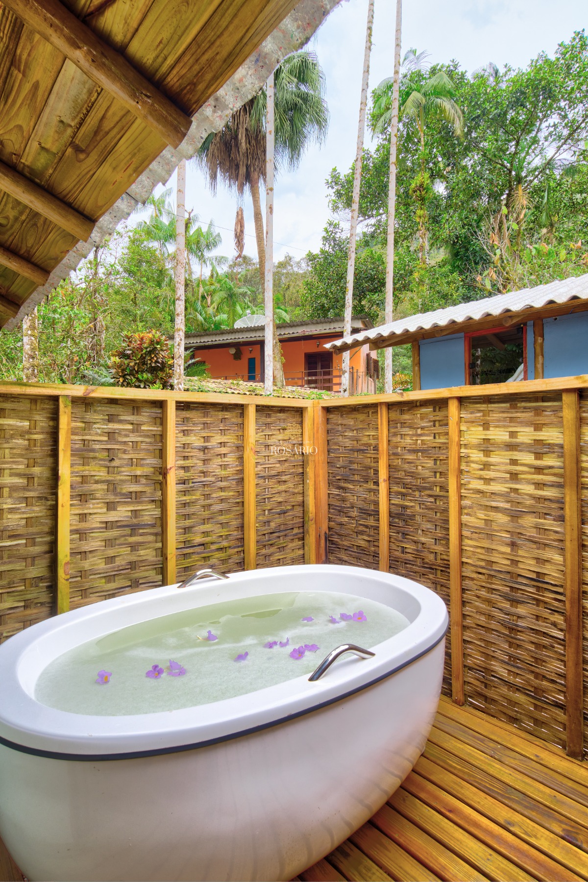 Imagem Chácara com 6 Quartos à Venda ou Locação, 600 m²em Rio Escuro - Ubatuba