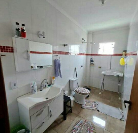 Imagem Sobrado com 5 Quartos à Venda,  em Jardim Roberto - Osasco