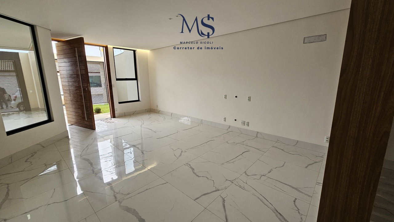 Imagem Casa com 5 Quartos à Venda, 270 m²em Guará II - Brasília