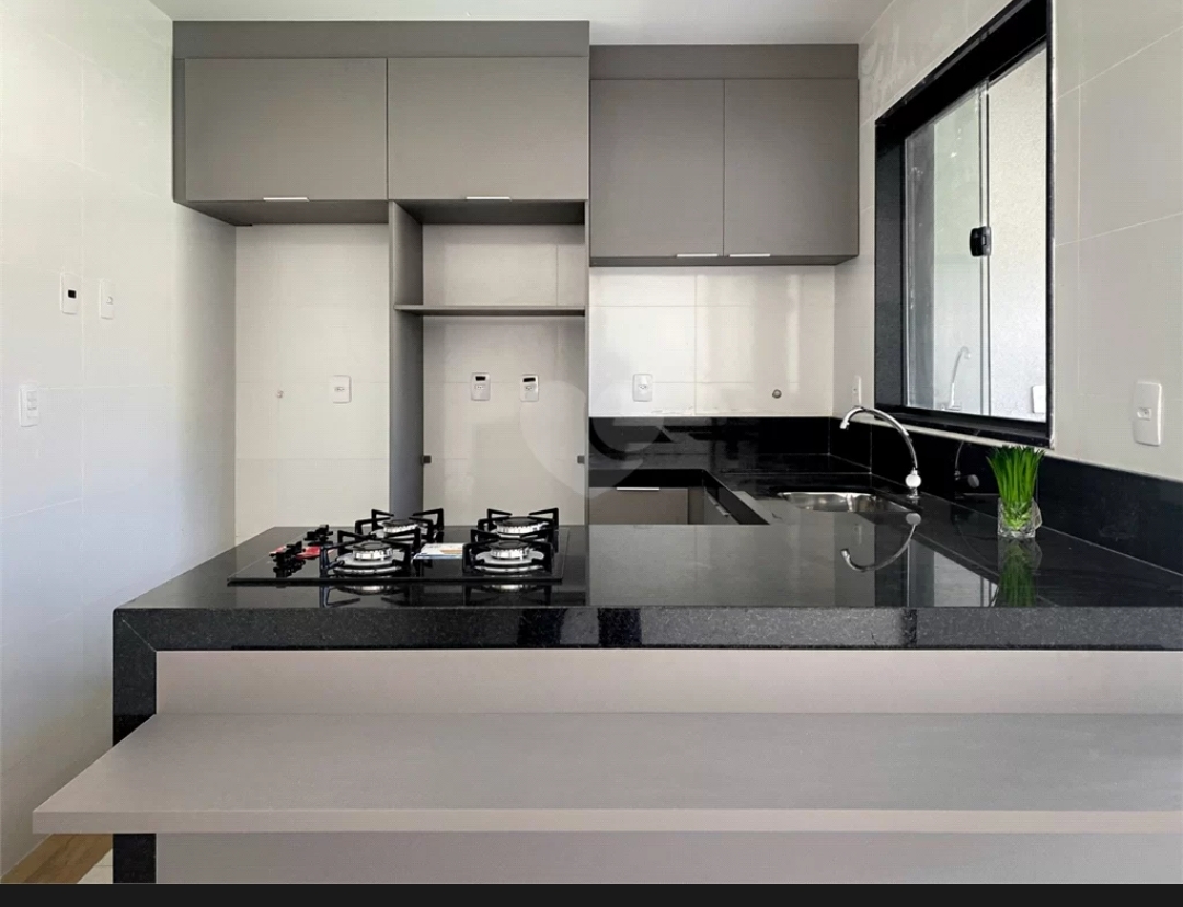 Imagem Casa de Condomínio com 3 Quartos à Venda ou Locação, 121 m²em Campo Grande - Rio de Janeiro Imagem Casa de Condomínio com 3 Quartos à Venda ou Locação, 121 m²em Campo Grande - Rio de Janeiro
