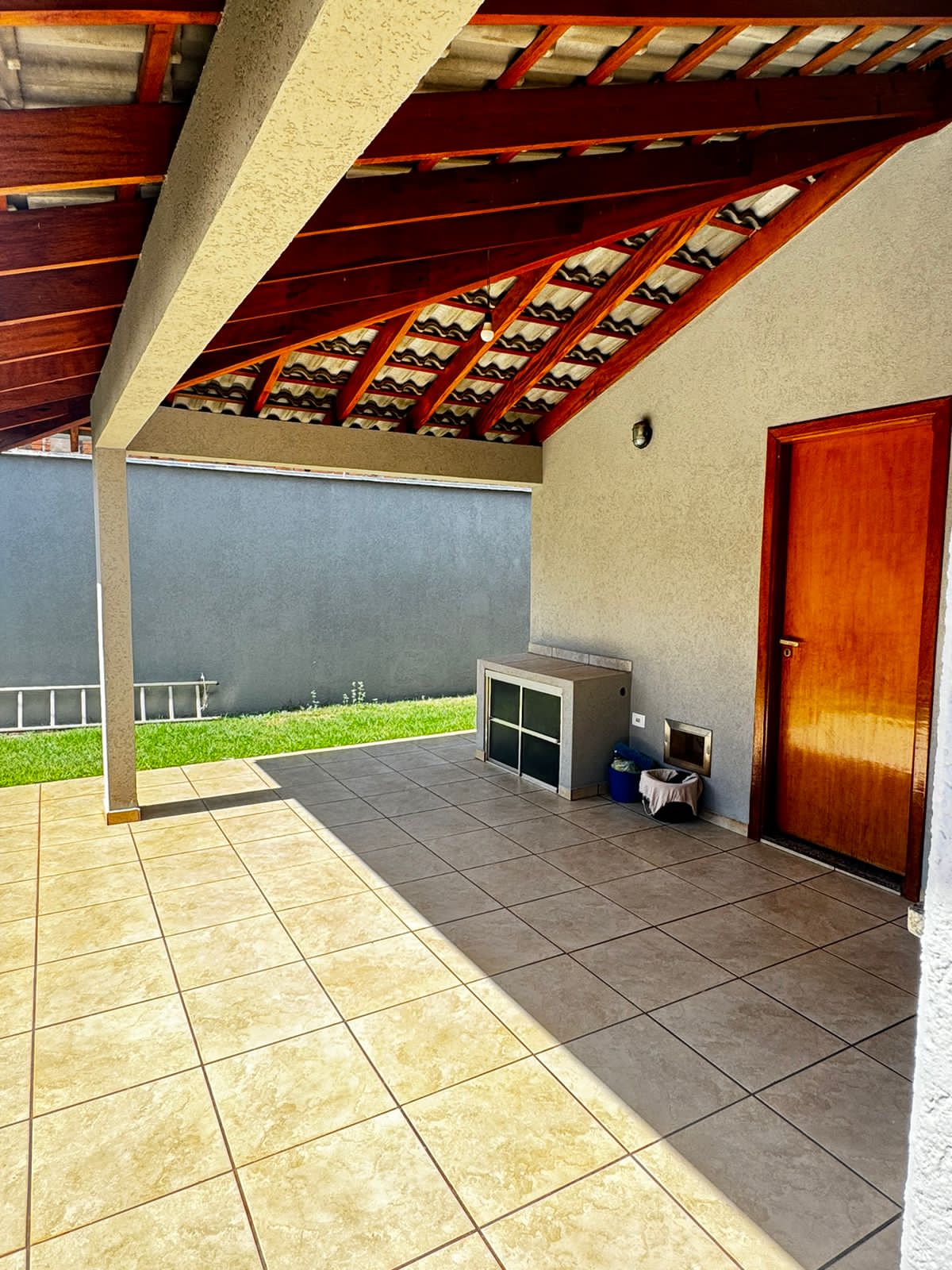 Imagem Casa com 3 Quartos à Venda, 170 m²em Bairro Seminário - Campo Grande Imagem Casa com 3 Quartos à Venda, 170 m²em Bairro Seminário - Campo Grande