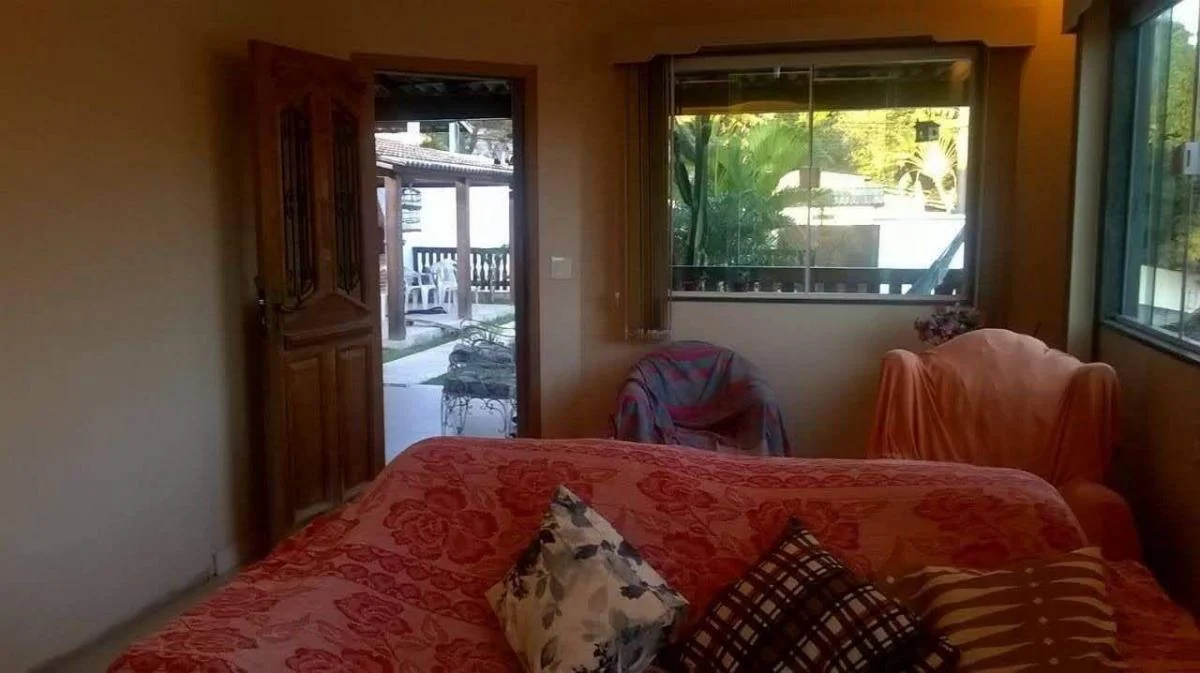 Imagem Casa com 3 Quartos à Venda, 210 m²em Engenho do Mato - Niterói Imagem Casa com 3 Quartos à Venda, 210 m²em Engenho do Mato - Niterói
