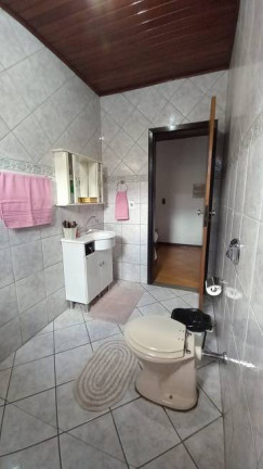 Imagem Casa com 3 Quartos à Venda, 200 m² em Nossa Senhora da Salete - Criciúma Imagem Casa com 3 Quartos à Venda, 200 m² em Nossa Senhora da Salete - Criciúma