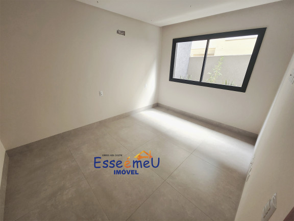 Imagem Casa de Condomínio com 5 Quartos à Venda, 304 m² em Jardins Madri - Goiânia Imagem Casa de Condomínio com 5 Quartos à Venda, 304 m² em Jardins Madri - Goiânia