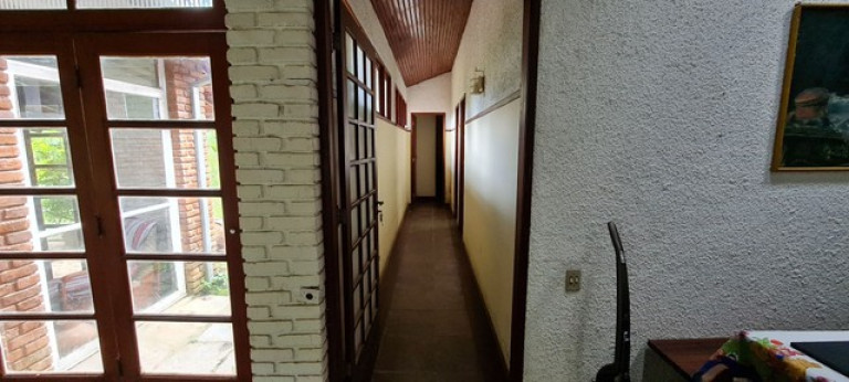 Imagem Casa com 4 Quartos à Venda, 179 m² em Jardim Salaco - Teresópolis Imagem Casa com 4 Quartos à Venda, 179 m² em Jardim Salaco - Teresópolis