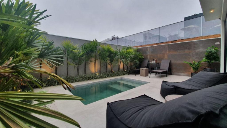 Imagem Casa de Condomínio com 4 Quartos à Venda, 168 m² em Chácara Pavoeiro - Cotia Imagem Casa de Condomínio com 4 Quartos à Venda, 168 m² em Chácara Pavoeiro - Cotia