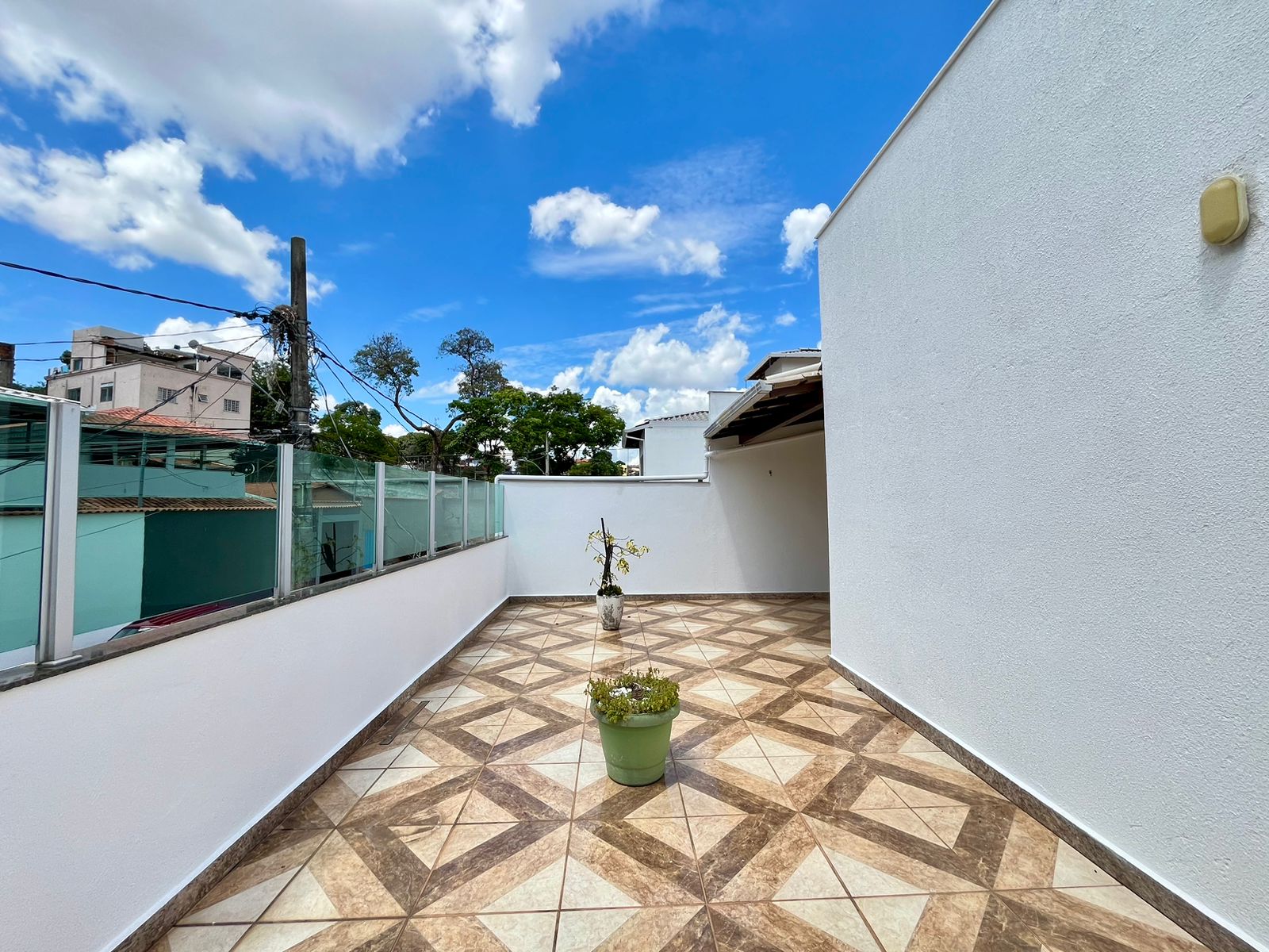 Imagem Casa com 4 Quartos à Venda, 220 m²em Rio Branco - Belo Horizonte Imagem Casa com 4 Quartos à Venda, 220 m²em Rio Branco - Belo Horizonte