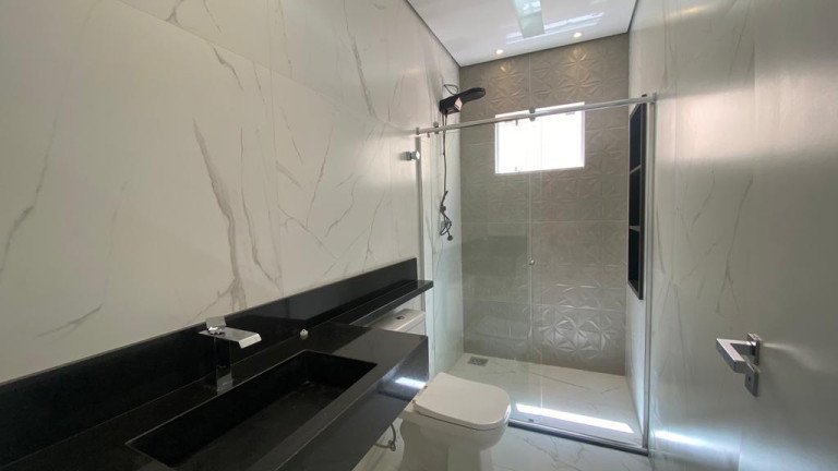 Imagem Casa de Condomínio com 4 Quartos à Venda,  em Setor Habitacional Vicente Pires - Brasília