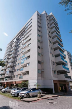 Imagem Apartamento com 2 Quartos à Venda, 64 m² em Camorim - Rio de Janeiro