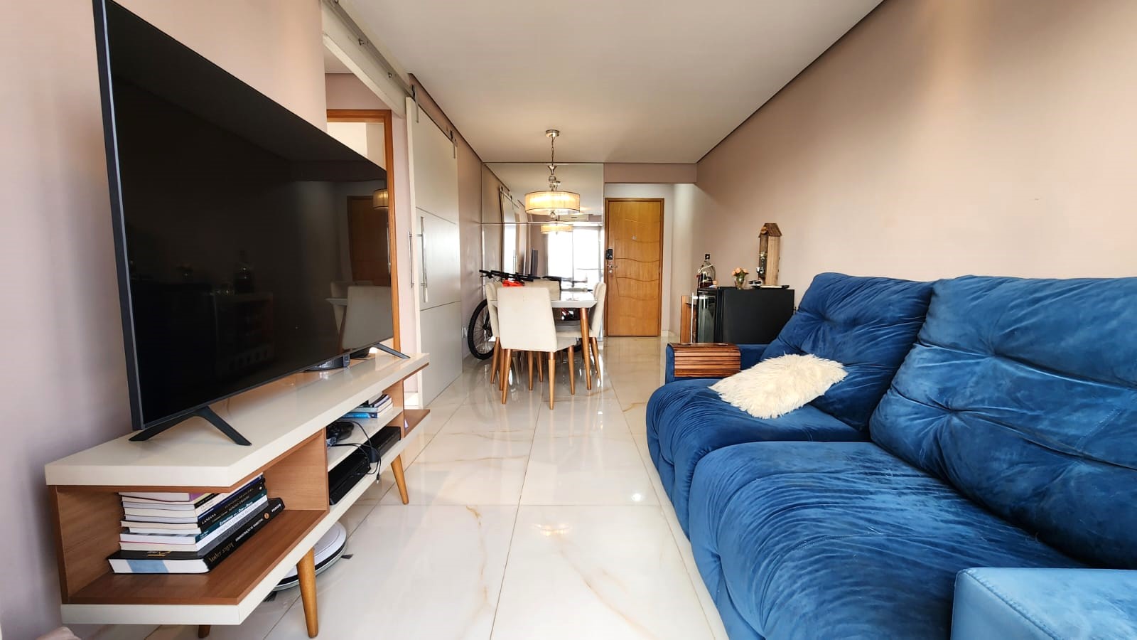 Imagem Apartamento com 2 Quartos à Venda, 72 m²em Aparecida - Santos