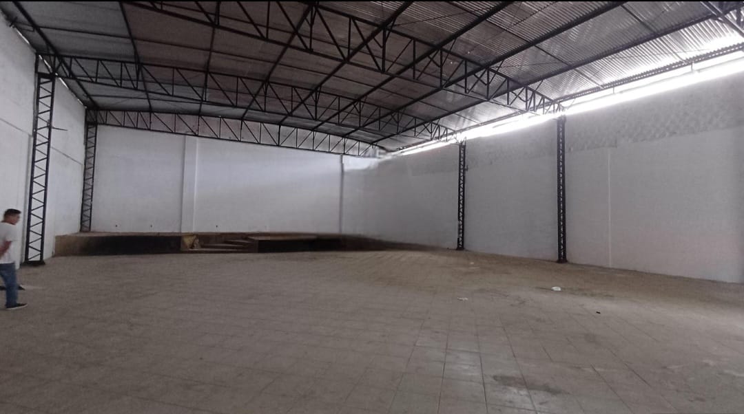 Imagem Galpão à Venda, 466 m² em Benfica - Fortaleza Imagem Galpão à Venda, 466 m² em Benfica - Fortaleza