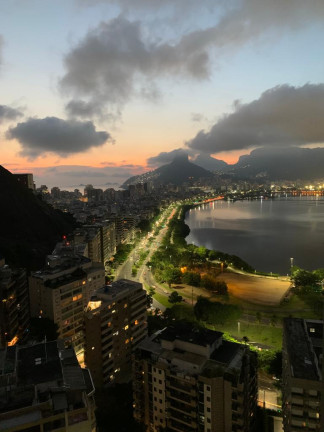 Imagem Apartamento com 2 Quartos à Venda, 92 m² em Copacabana - Rio de Janeiro