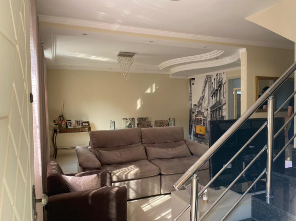 Imagem Sobrado com 3 Quartos à Venda, 210 m² em Vila Nossa Senhora do Retiro - São Paulo Imagem Sobrado com 3 Quartos à Venda, 210 m² em Vila Nossa Senhora do Retiro - São Paulo
