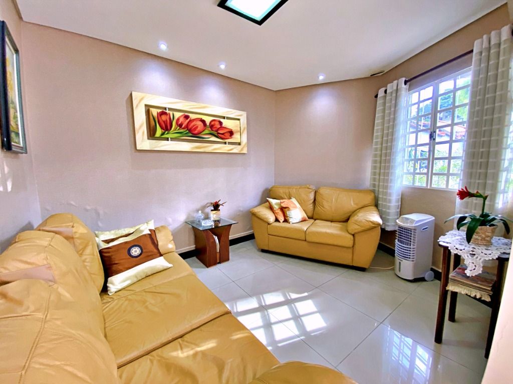 Imagem Casa com 3 Quartos à Venda, 266 m² em Planalto - Belo Horizonte Imagem Casa com 3 Quartos à Venda, 266 m² em Planalto - Belo Horizonte