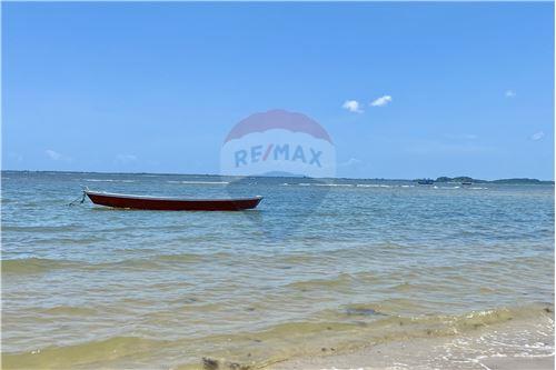 Imagem Terreno à Venda, 14 m²em ILHA DO CONTRATO - Igrapiúna