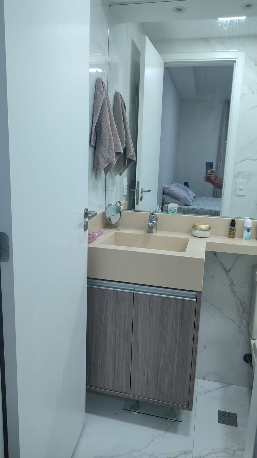 Imagem Apartamento com 2 Quartos à Venda, 60 m²em Jardim Tupanci - Barueri Imagem Apartamento com 2 Quartos à Venda, 60 m²em Jardim Tupanci - Barueri
