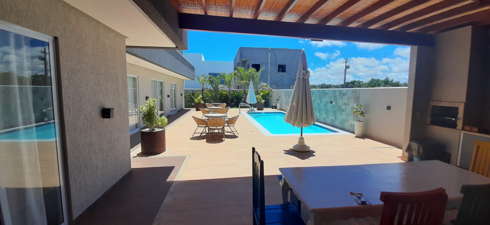 Imagem Casa de Condomínio com 4 Quartos à Venda, 398 m² em Vale do Landirana (Abrantes) - Camaçari Imagem Casa de Condomínio com 4 Quartos à Venda, 398 m² em Vale do Landirana (Abrantes) - Camaçari