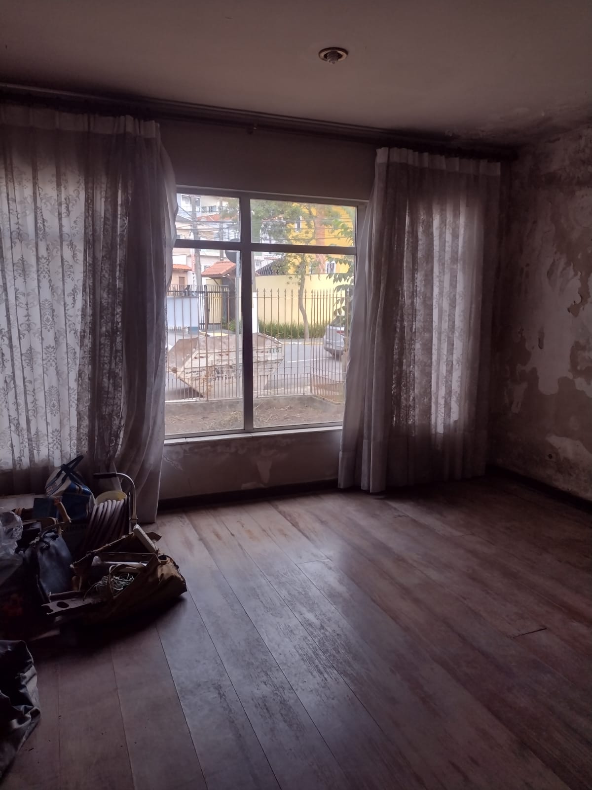 Imagem Sobrado com 3 Quartos à Venda, 190 m²em Adalgisa - Osasco