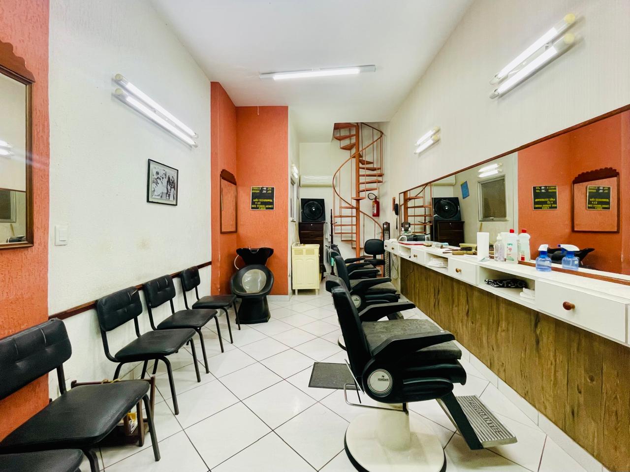 Imagem Loja à Venda, 33 m²em Várzea - Teresópolis Imagem Loja à Venda, 33 m²em Várzea - Teresópolis
