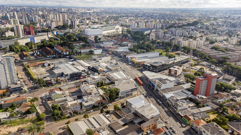 Imagem Loja à Venda, 751 m²em Novo Mundo - Curitiba