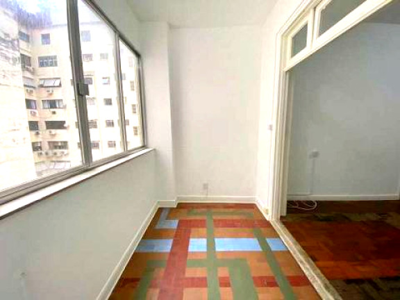 Imagem Apartamento com 4 Quartos para Alugar, 350 m²em Copacabana - Rio de Janeiro