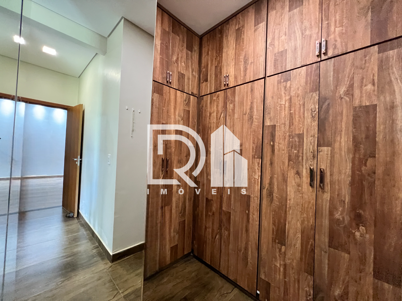 Imagem Casa com 3 Quartos à Venda, 400 m² em Alexânia - Alexânia