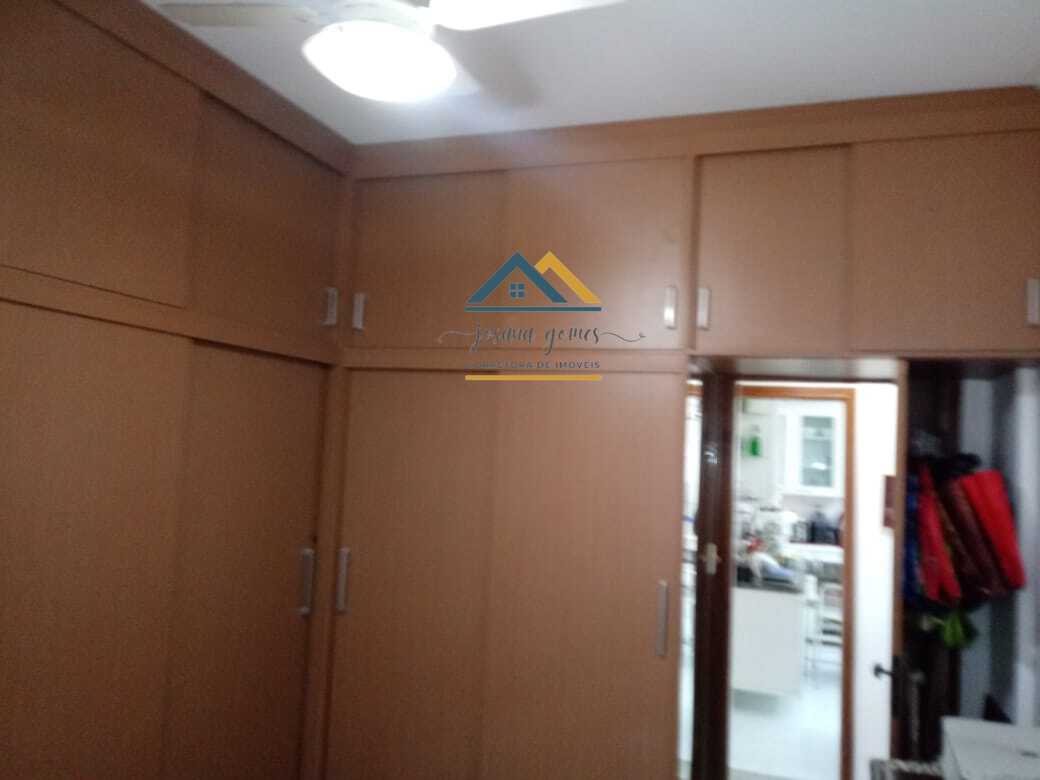Imagem Apartamento com 3 Quartos à Venda, 159 m²em Gonzaga - Santos Imagem Apartamento com 3 Quartos à Venda, 159 m²em Gonzaga - Santos
