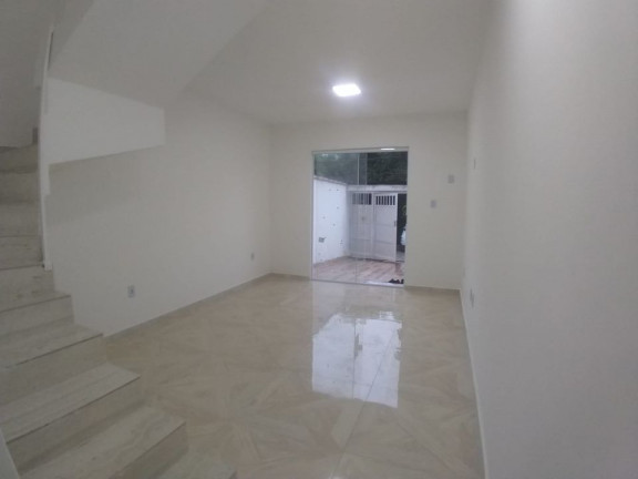 Imagem Casa com 2 Quartos para Alugar, 60 m² em Jacarepaguá - Rio de Janeiro